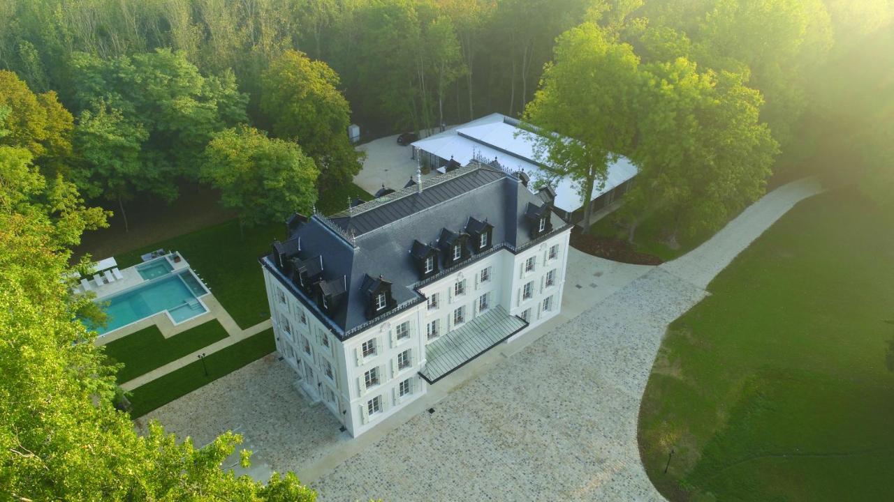 Chateau Des Hauts De Provins Hotel Champcenest Exterior foto