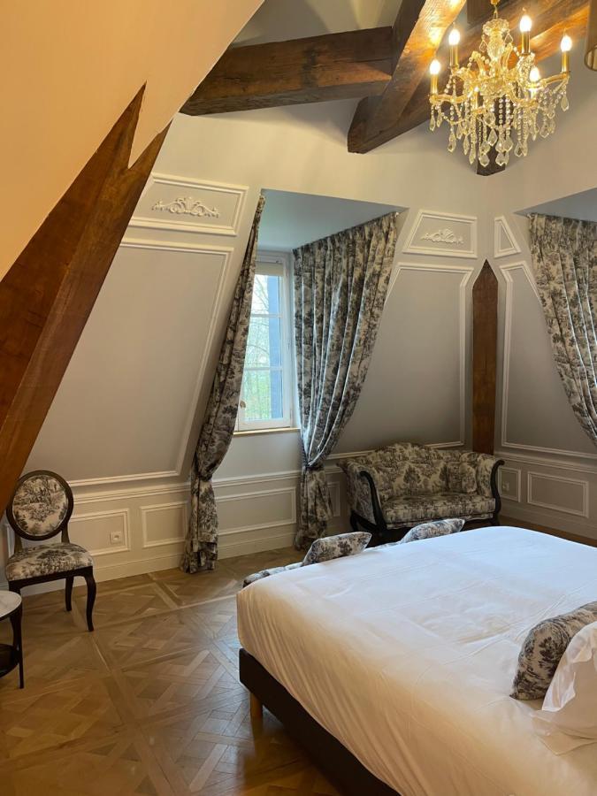 Chateau Des Hauts De Provins Hotel Champcenest Exterior foto
